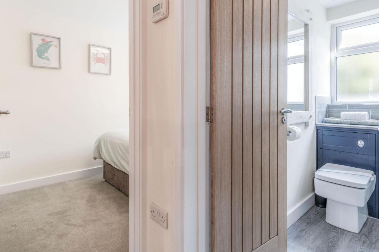 Myrtle - 1 Bedroom Apartment - Saundersfoot Kültér fotó